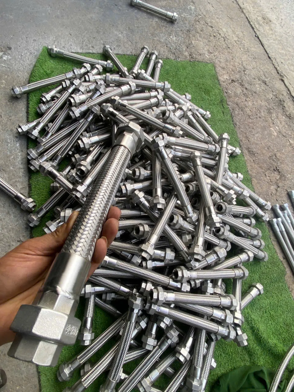 Khớp nối mềm inox 2 đầu rắc co