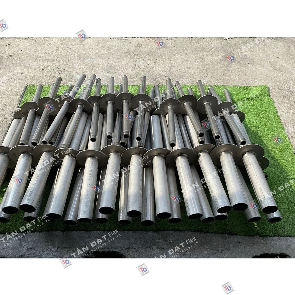 Ống inox xuyên vách âm tường chống thấm