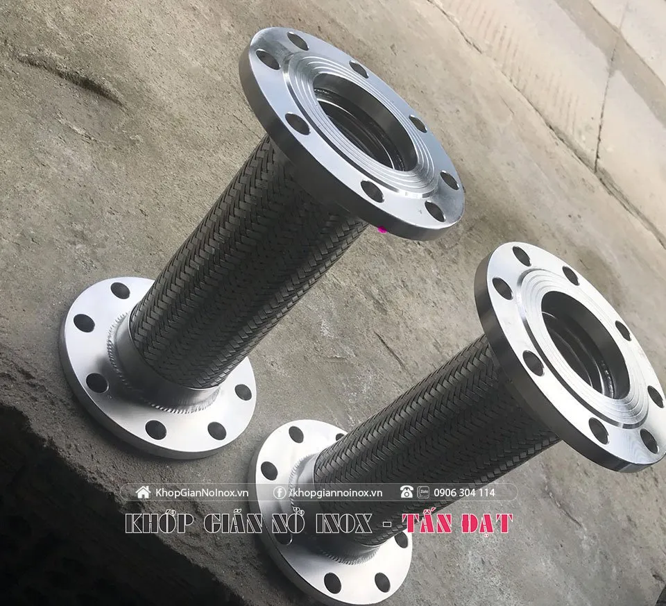 Khớp nối mềm kết nối mặt bích 10K inox một đầu cố định , một đầu xoay – ảnh 2