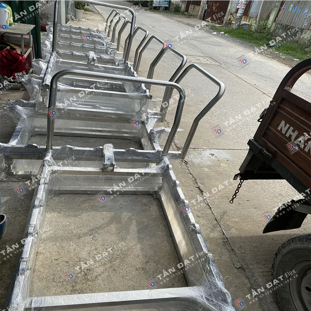 Custom stainless steel trolley