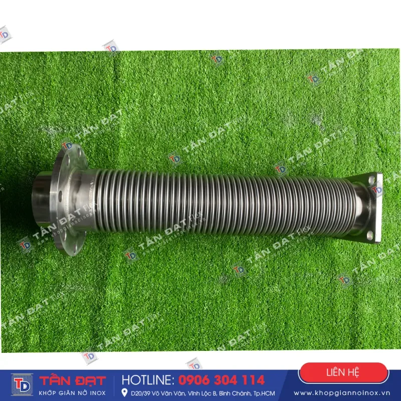 Custom unbraided flanged pipe