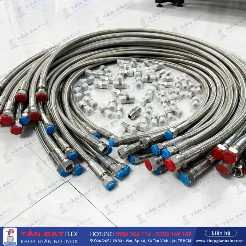 Ống mềm PTFE lõi bọc lưới inox chịu nhiệt