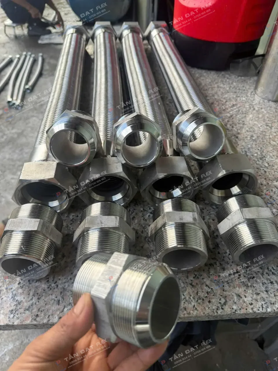 Óng mềm kết nối 2 đầu ren côn lõm phi 60 inox 304 – ảnh 3