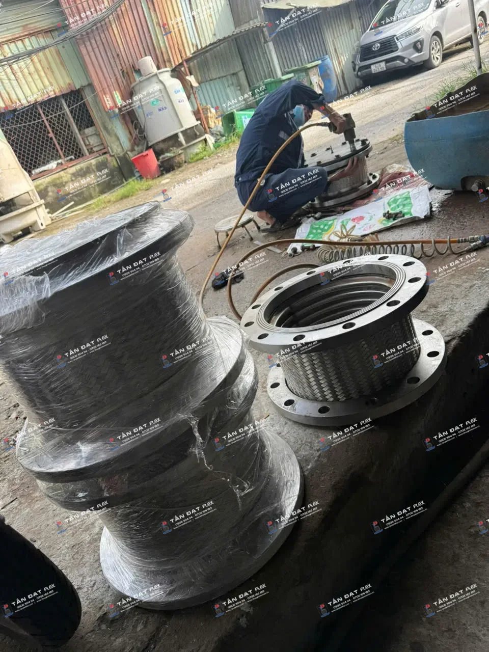 Khớp nối mềm inox 1 đầu mặt bích PN16 xoay DN300 L=300MM - ảnh 2