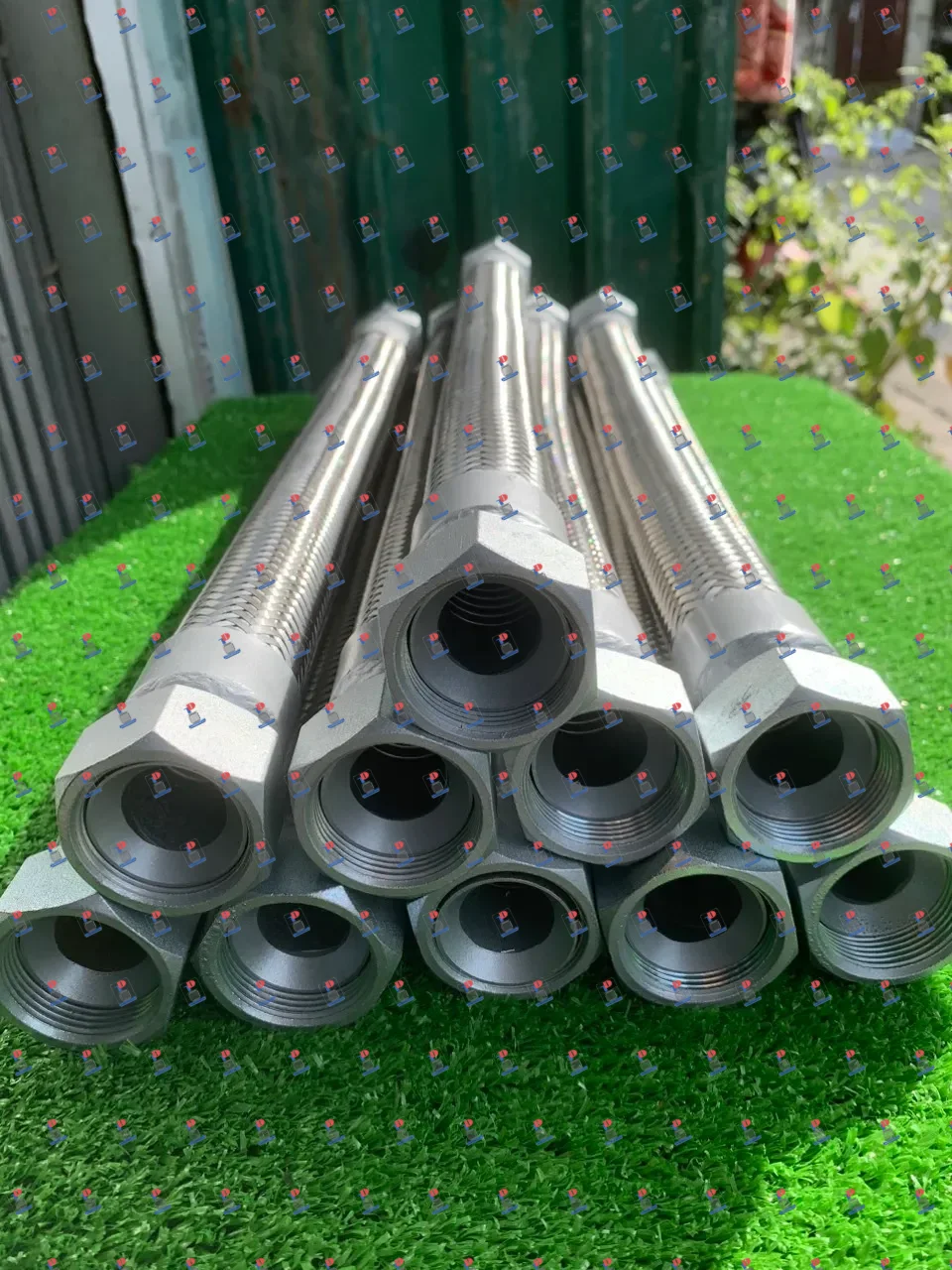Ống ruột gà inox 304 có lưới bện kết nối đầu ren sắt – ảnh 4