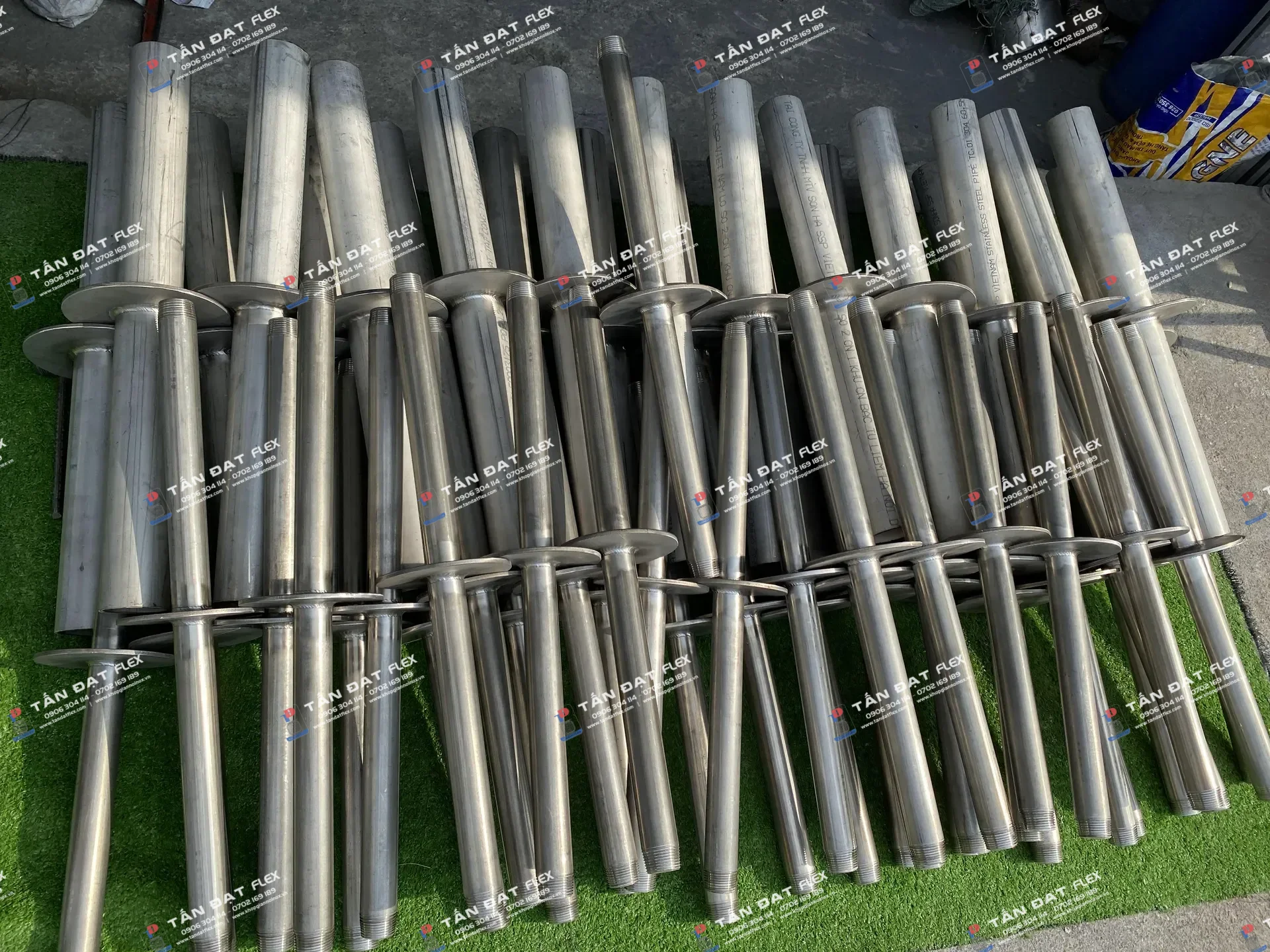 Welding and fabrication of 304 stainless steel intermediate baffle plates