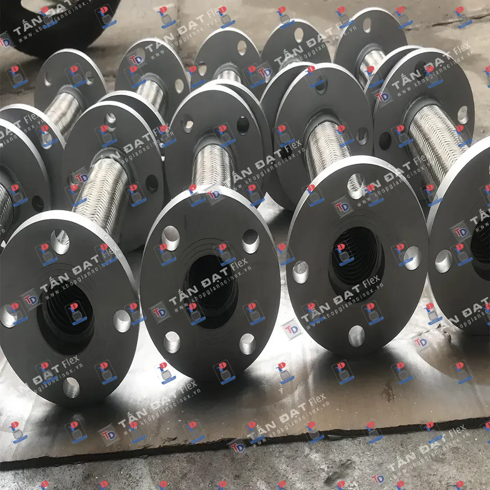 Flanged anti-vibration stainless steel flexible joint – photo 1